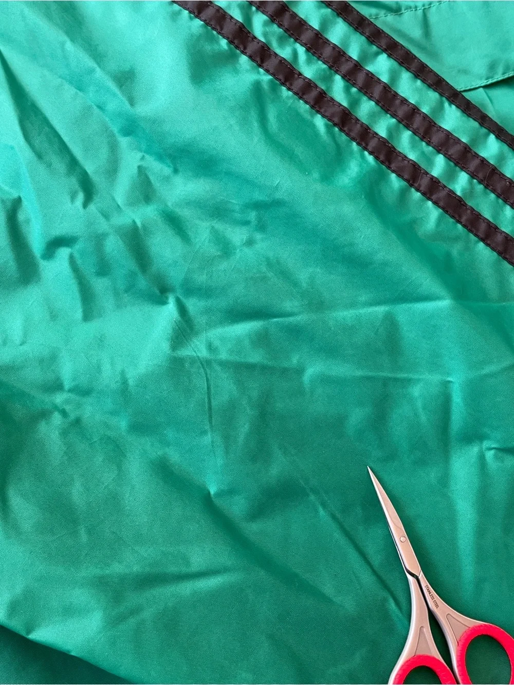 Adidas Vintage 90s Green 3-Stripe Windbreaker Track Jacket Nylon Mesh Lined Sz L